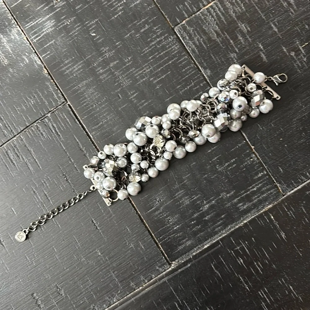 Simply Vera Wang Faux Pearl Beaded Rhinestone Gunmetal Silver Tone Bracelet